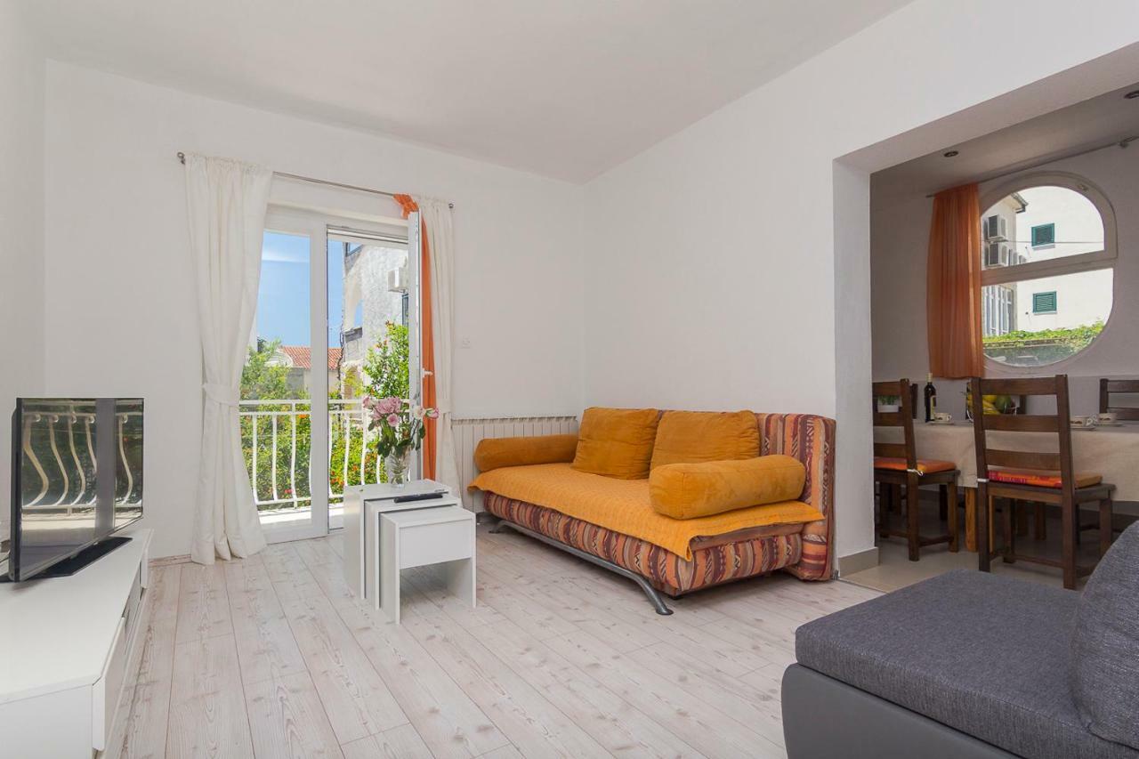Apartments A&B Makarska Eksteriør billede