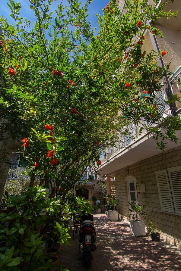 Apartments A&B Makarska Eksteriør billede