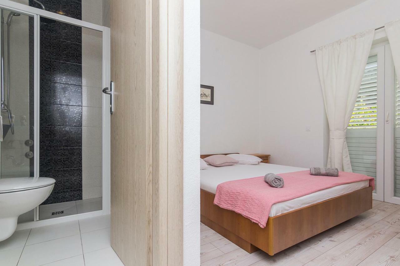 Apartments A&B Makarska Eksteriør billede