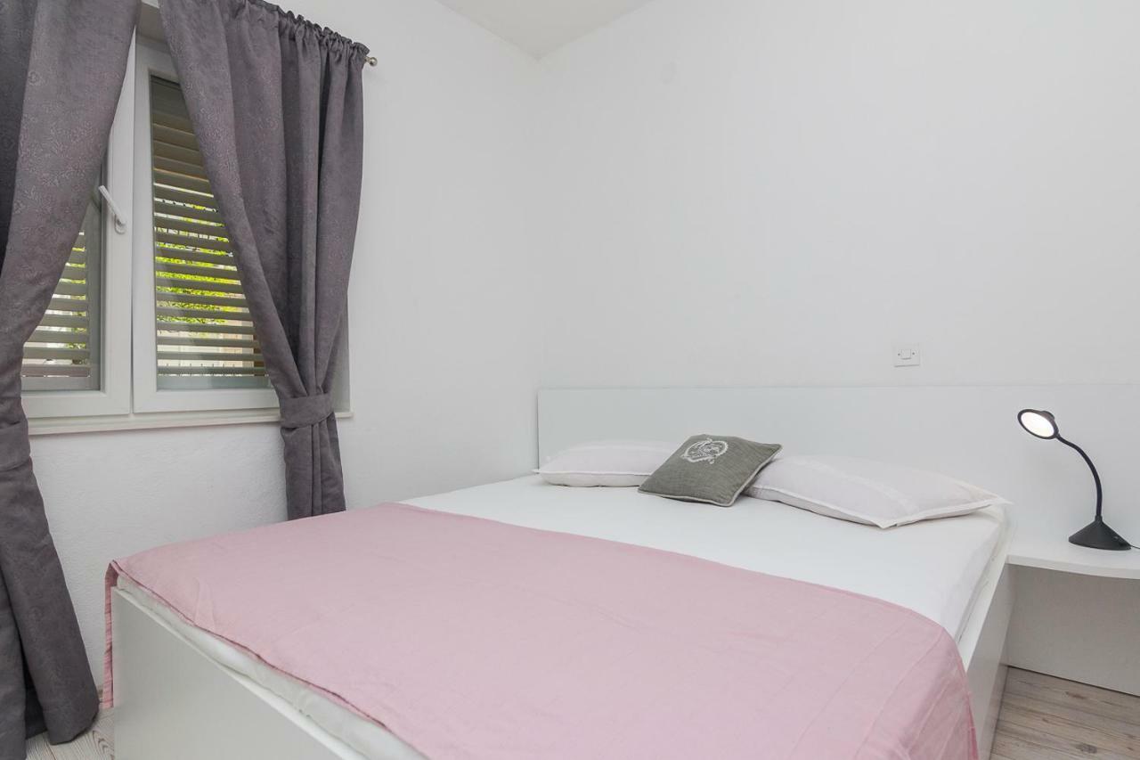 Apartments A&B Makarska Eksteriør billede