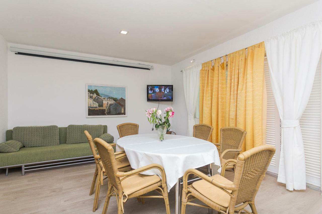 Apartments A&B Makarska Eksteriør billede